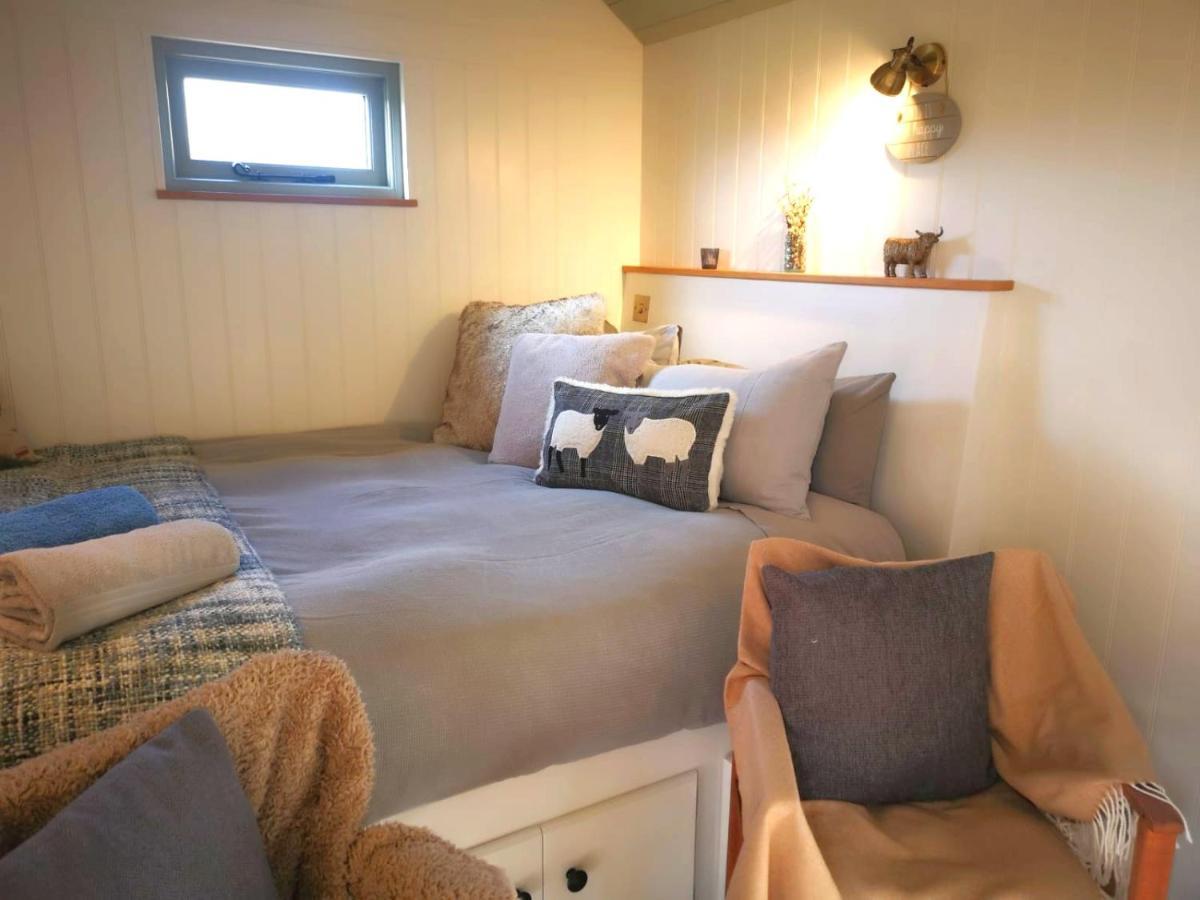 Вилла Fair Farm Hideaway Waltham on the Wolds Экстерьер фото