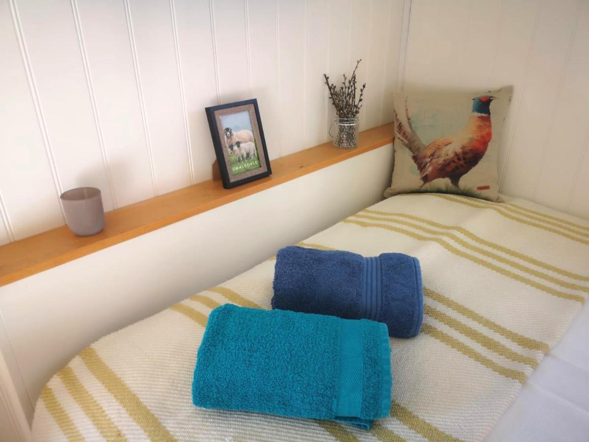 Вилла Fair Farm Hideaway Waltham on the Wolds Экстерьер фото