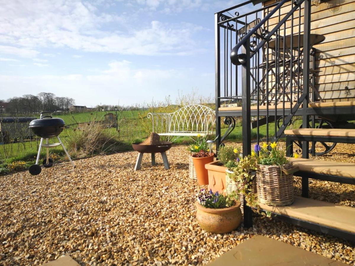Вилла Fair Farm Hideaway Waltham on the Wolds Экстерьер фото