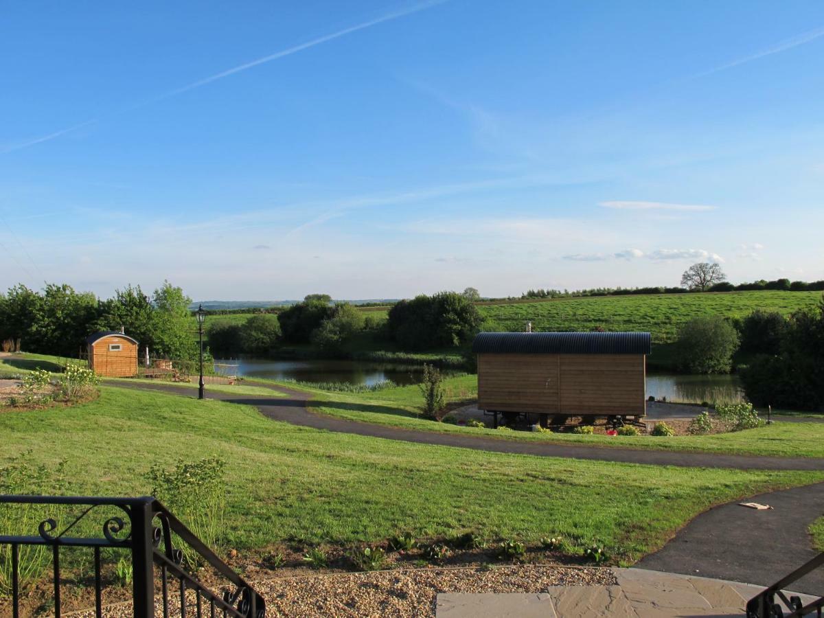 Вилла Fair Farm Hideaway Waltham on the Wolds Экстерьер фото