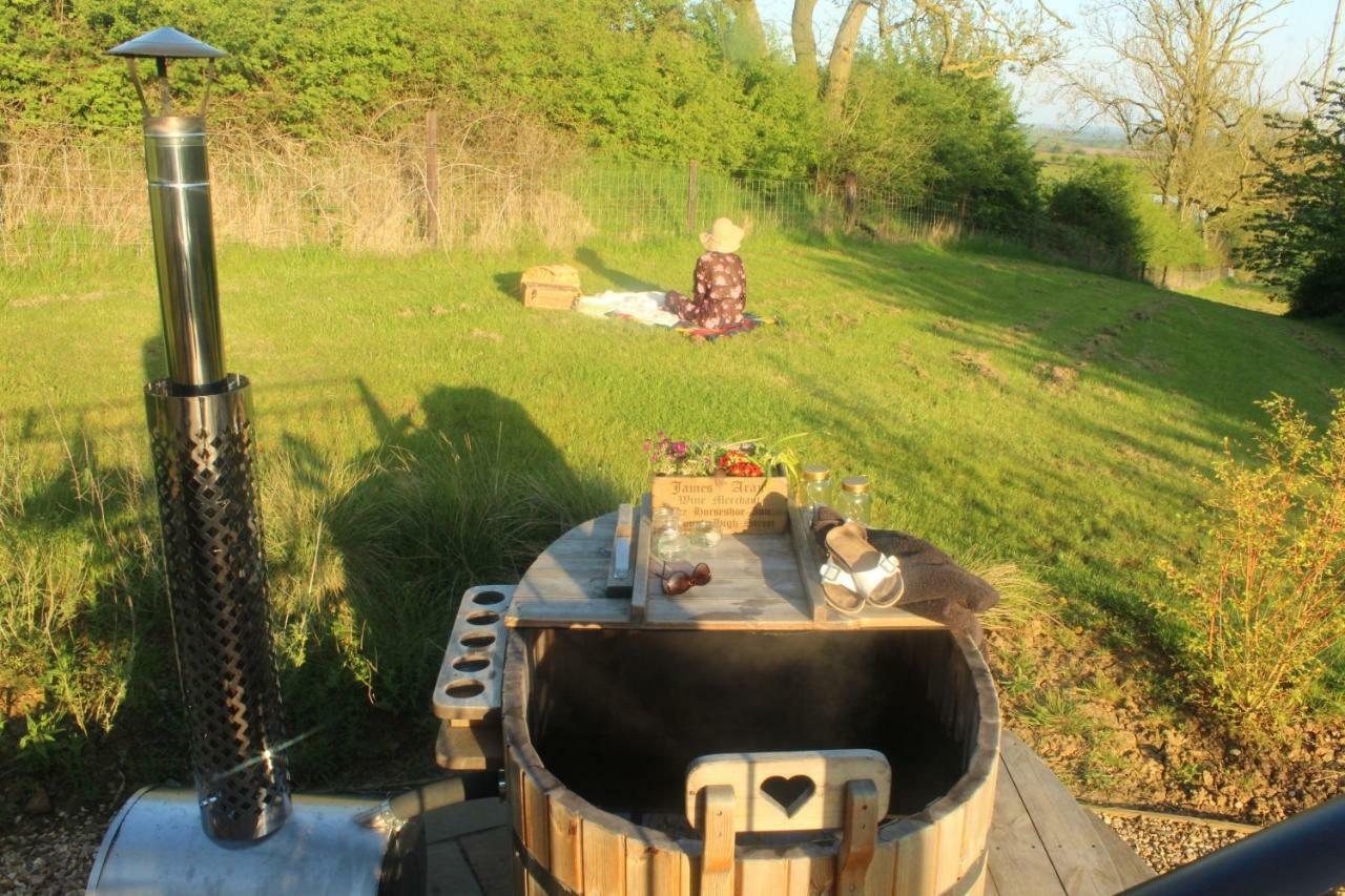 Вилла Fair Farm Hideaway Waltham on the Wolds Экстерьер фото