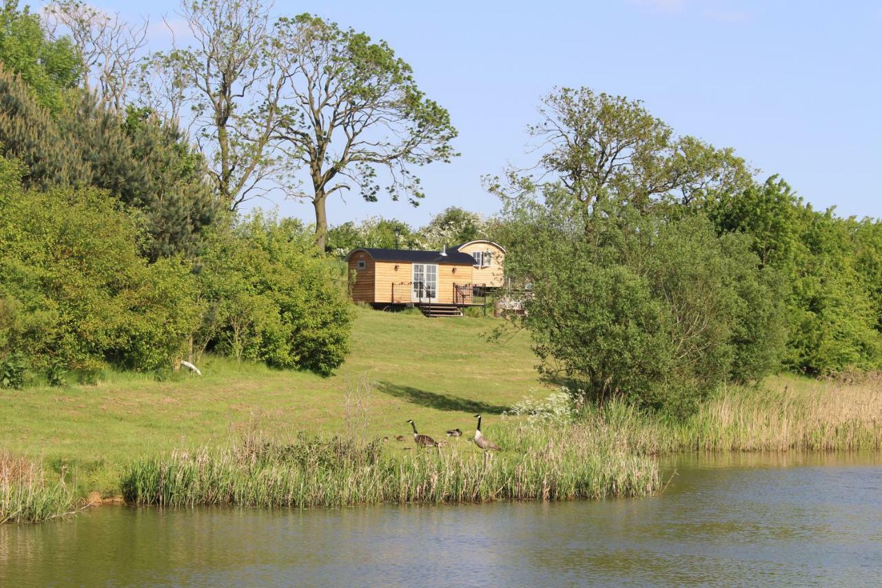 Вилла Fair Farm Hideaway Waltham on the Wolds Экстерьер фото